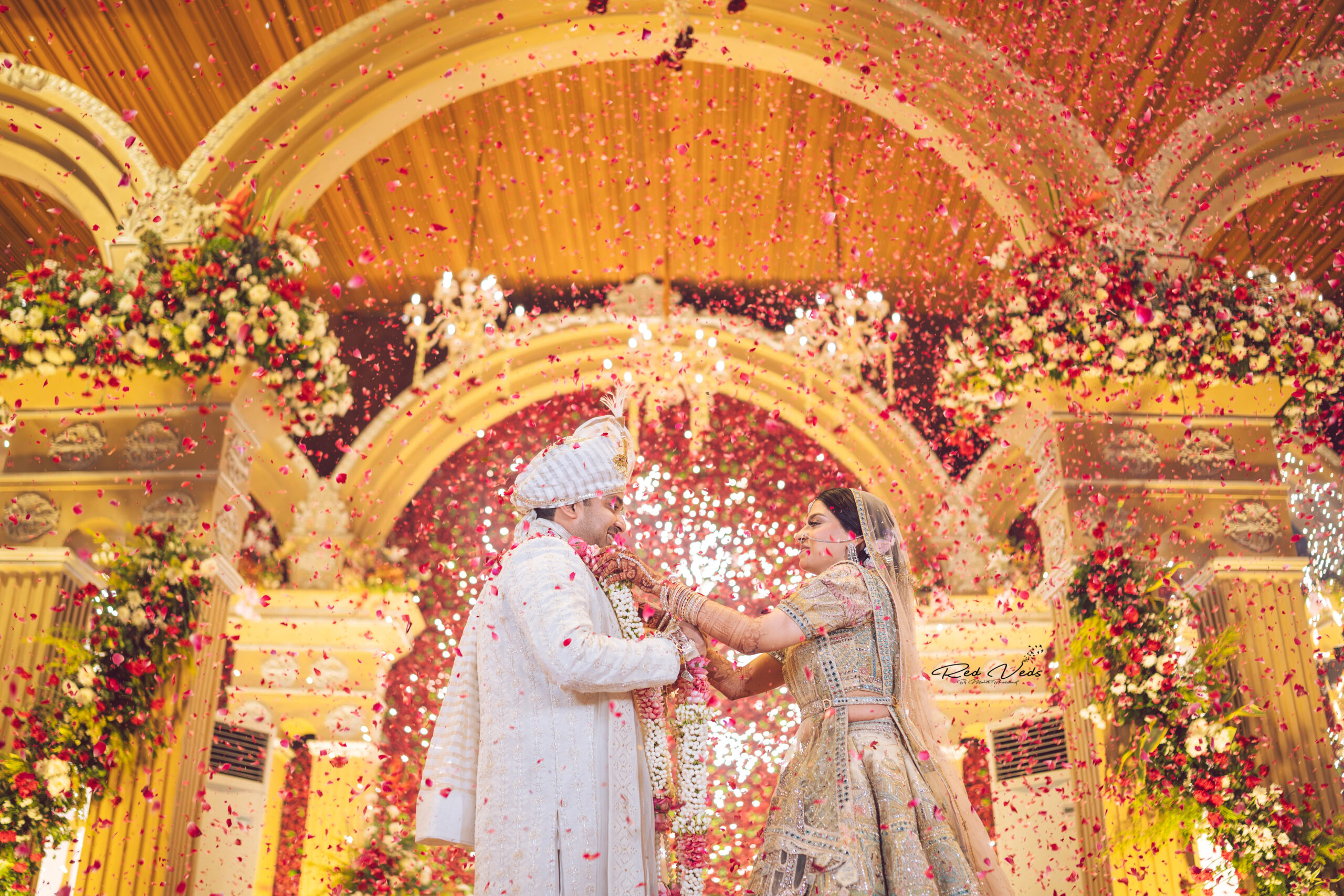 Best indian wedding photographers deals