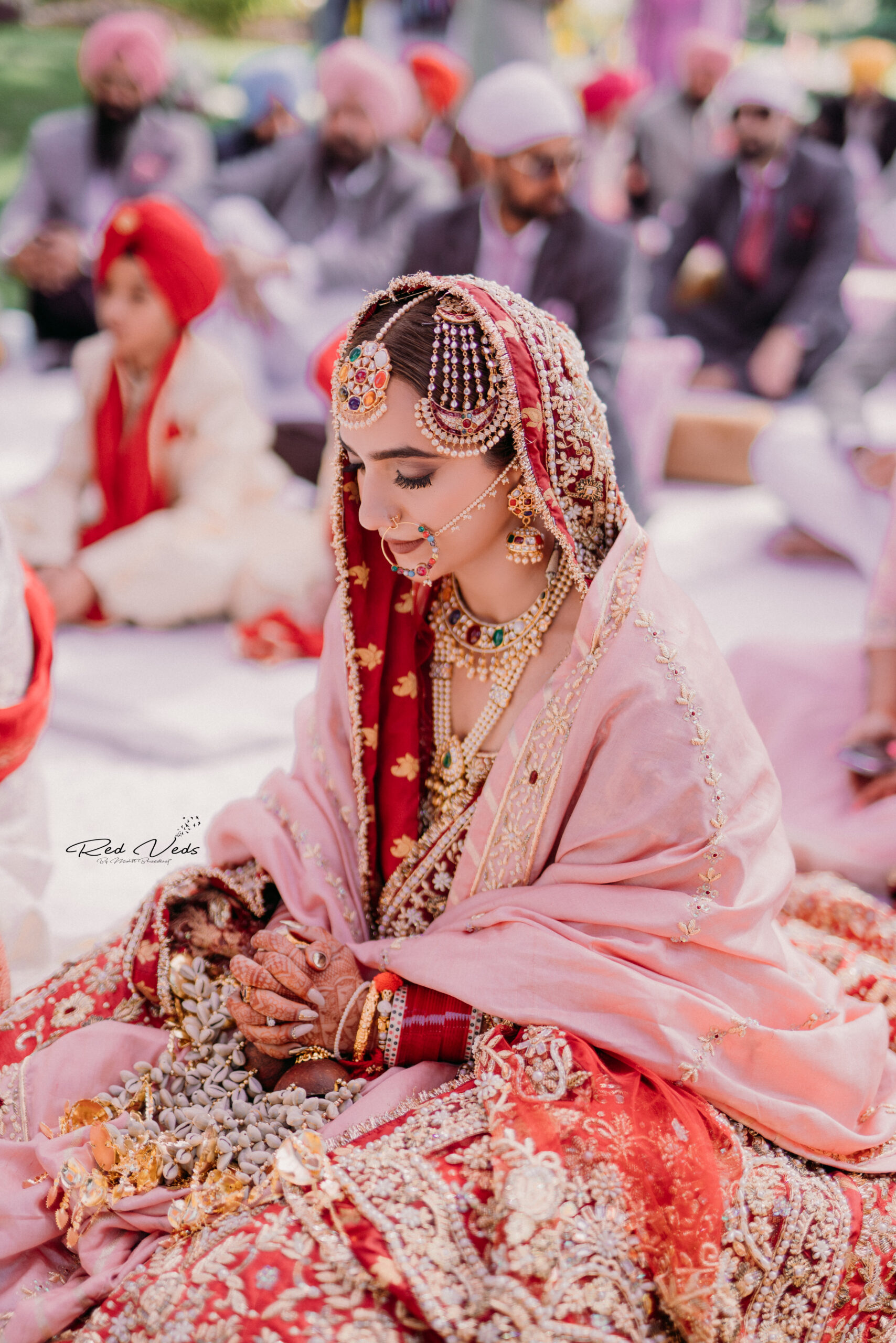 Shopzters | How To Be Effortlessly Beautiful With A Single Piece of Heavy  Jewellery! | Indian wedding photography, Wedding couple poses photography, Indian  bridal