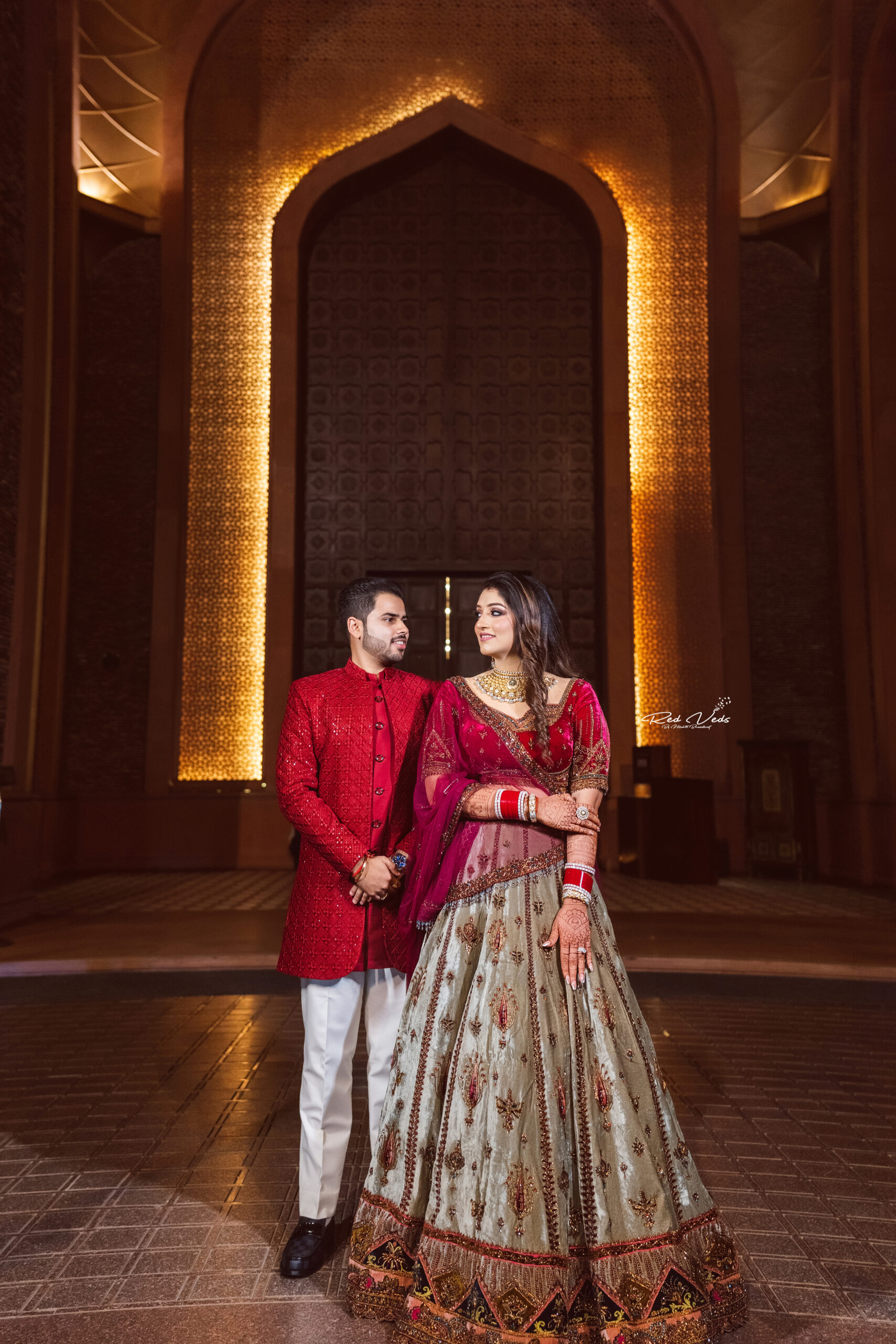 Breathtaking indian newlyweds photo session | Indian bride photography poses,  Indian wedding poses, Indian wedding photography couples