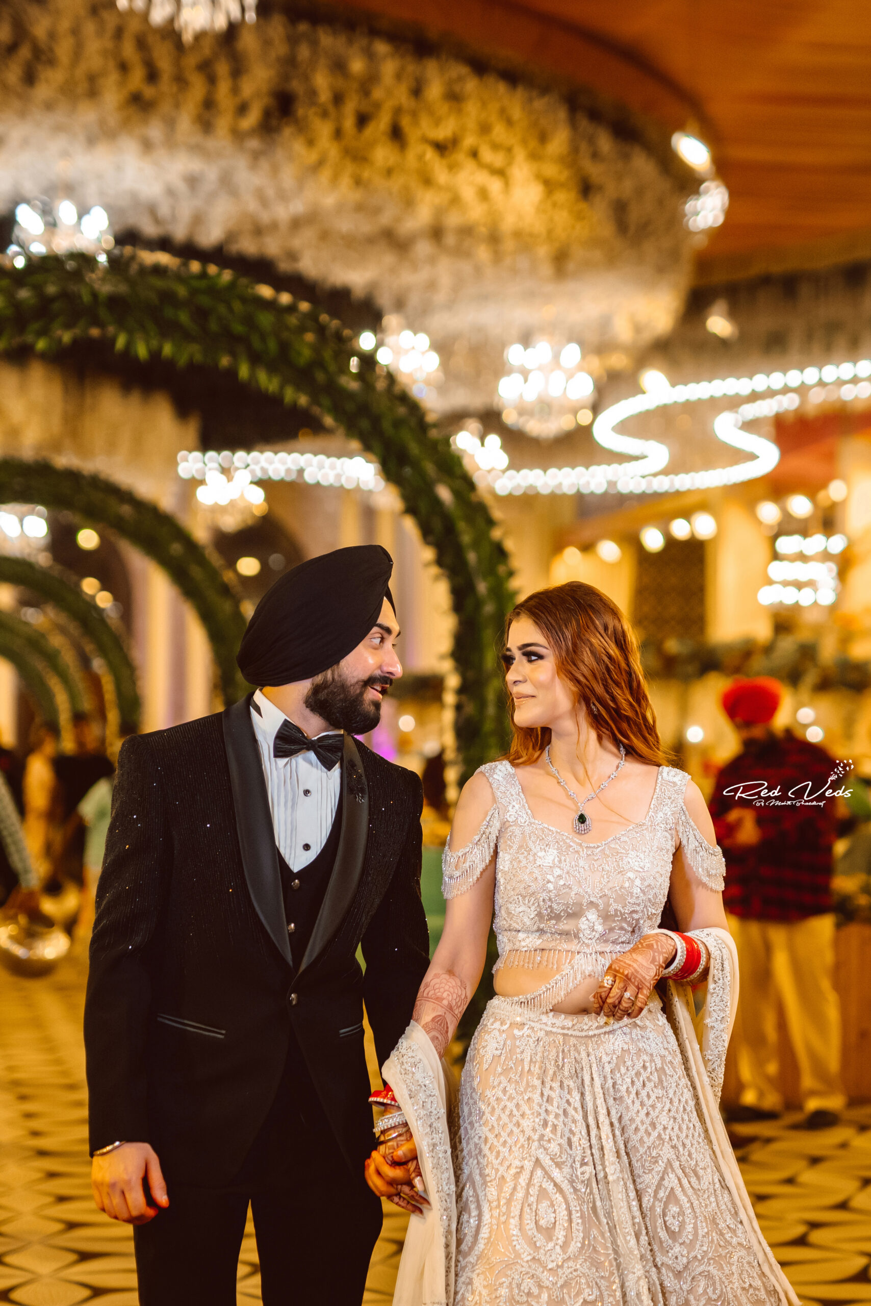 See this dazzling Indian couple's outdoor session | Photo 325529