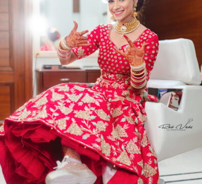 Wedding Poses for Indian Bride